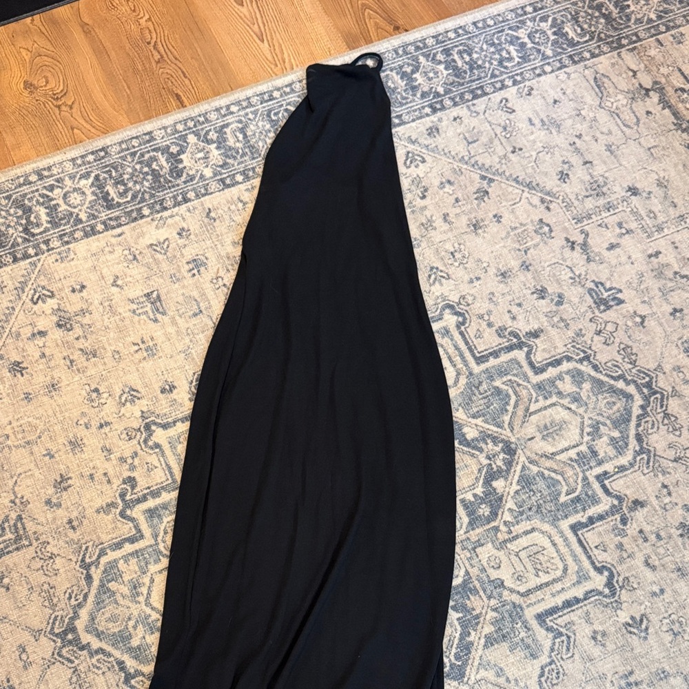 SKIMS Black Backless Dress - Picture 3 of 6